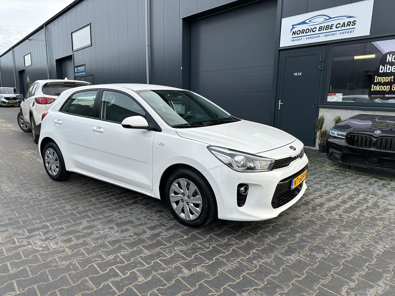 Kia Rio - 1.0 TGDI ComfortPlusLine Navigator - AutoWereld.nl