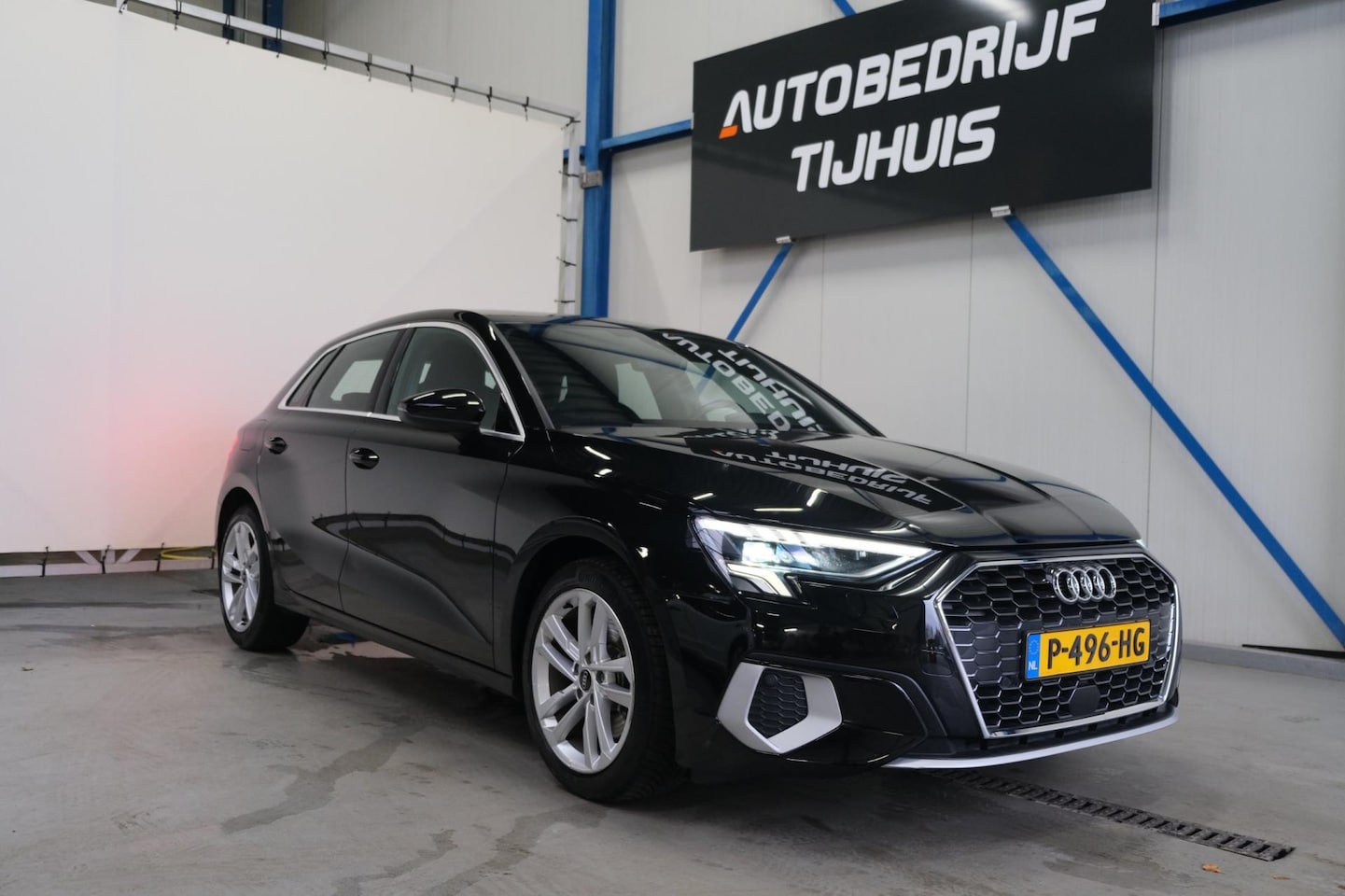 Audi A3 Sportback - 30 TFSI Attitude Automaat - N.A.P. Airco, Cruise, Navi, PDC. - AutoWereld.nl