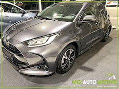 Toyota Yaris - 1.5 Hybrid 115 Business Plus | NIEUW 3 KM GEREDEN | | Apple Car Play | PDC |BTW
