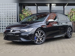 Volkswagen Golf - R 4Motion | Akrapovic, Performance-pakket, Panoramadak, Harman/Kardon, Zitklima, Stuurverw