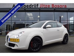 Alfa Romeo MiTo - 1.4 Turbo Distinctive 155pk ECC | Carplay | Xenon | Bruin Leder | Sportstoelen | 17 Inch L