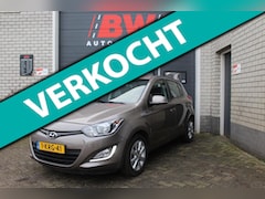 Hyundai i20 - 1.2i i-Deal