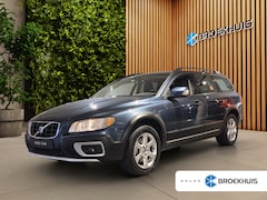 Volvo XC70 - 2.4 D5 AWD Kinetic | 1e Eigenaar | Trekhaak | Leder | Stoelverwarming