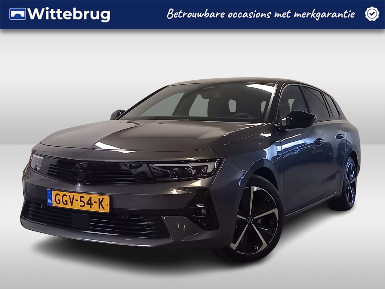 Opel Astra Sports Tourer - 1.2 Turbo Hybrid GS | Apple Carplay/Android Auto | Stoelverwarming | Navigatie | - AutoWereld.nl