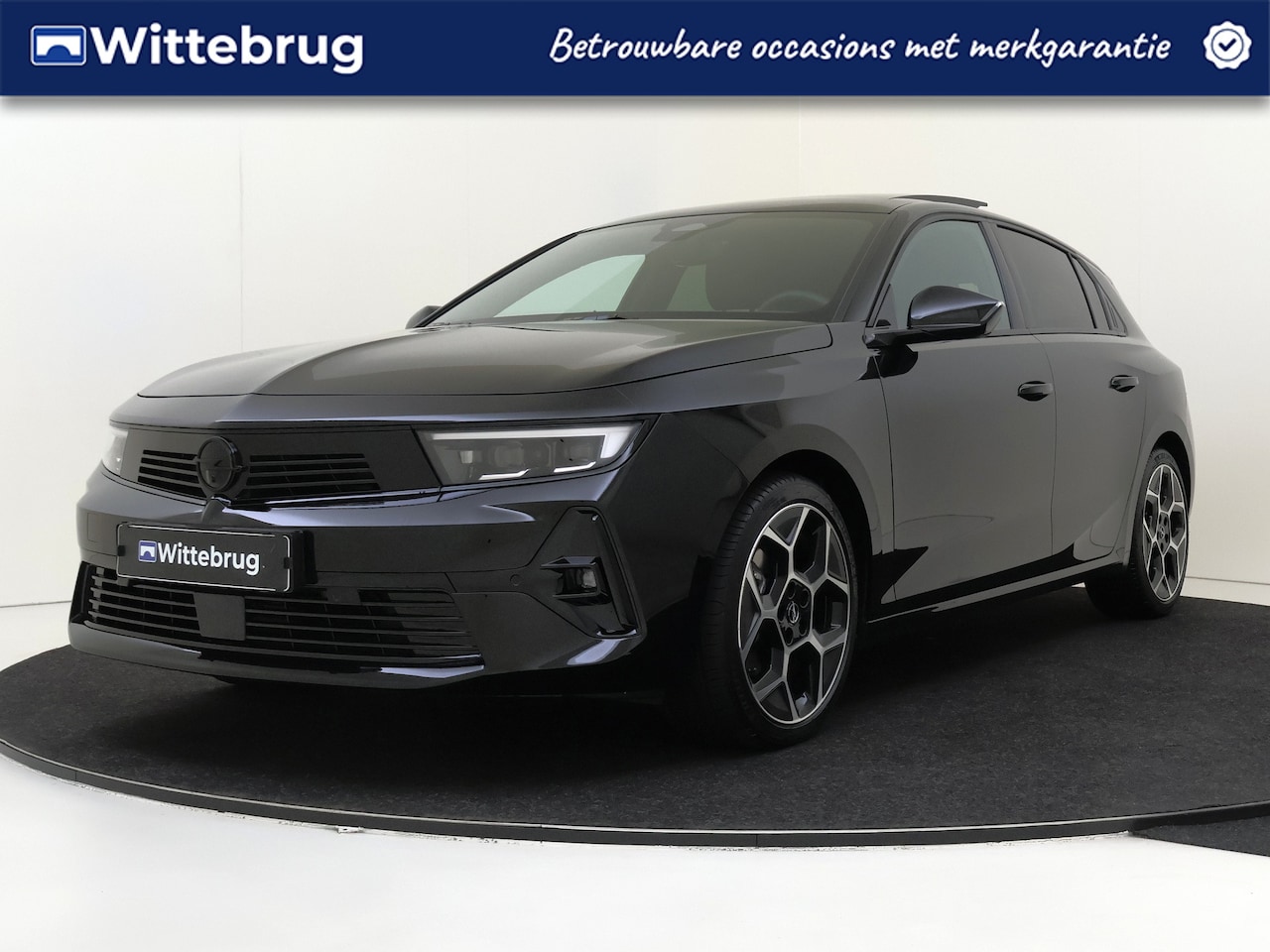 Opel Astra - 1.2 136PK Turbo Hybrid Ultimate Navigatie groot scherm | Alcantara | Apple carplay | Glaze - AutoWereld.nl