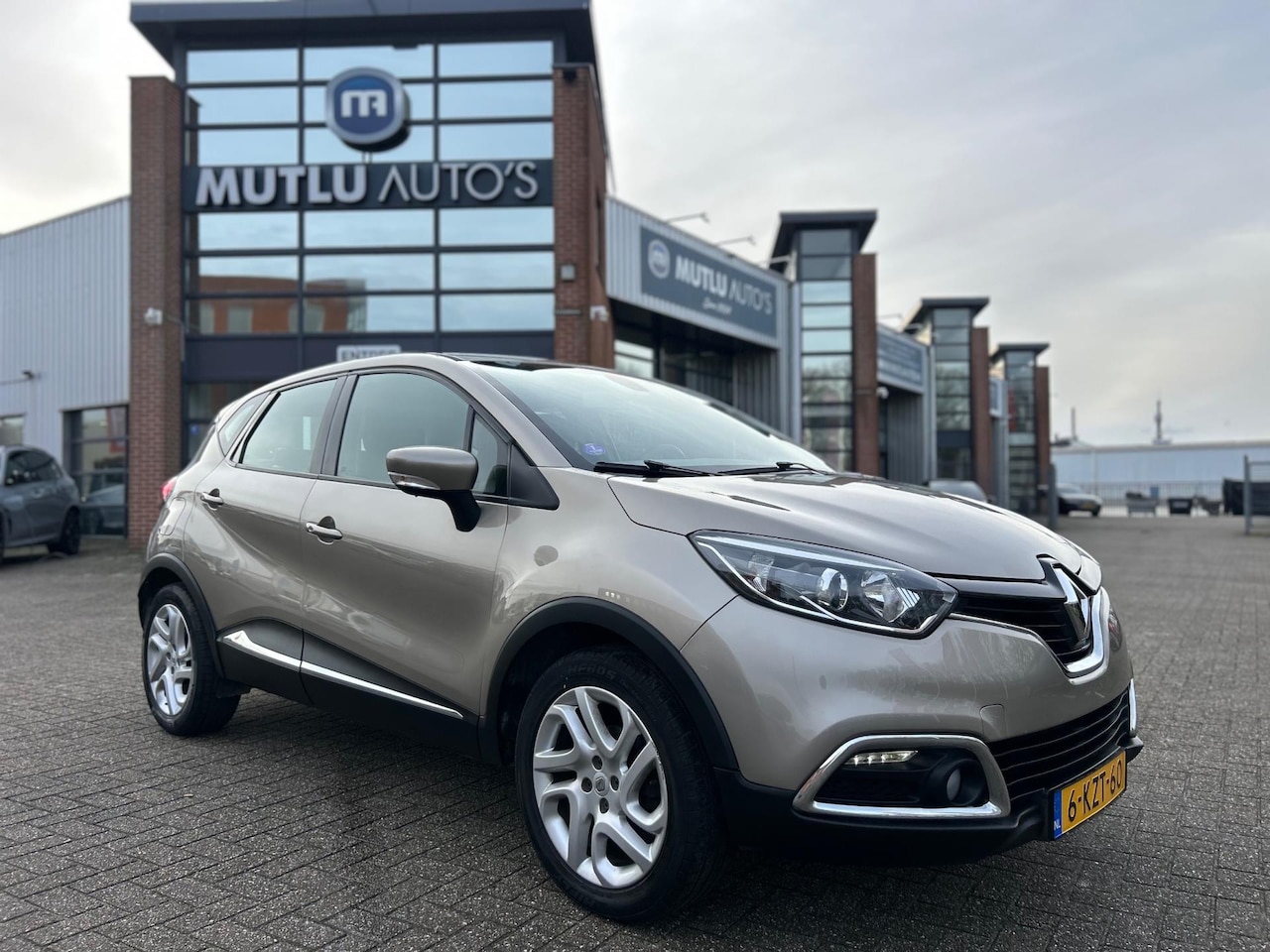 Renault Captur - 0.9 TCe Dynamique 5deurs Airco NAVI NAP APK - AutoWereld.nl