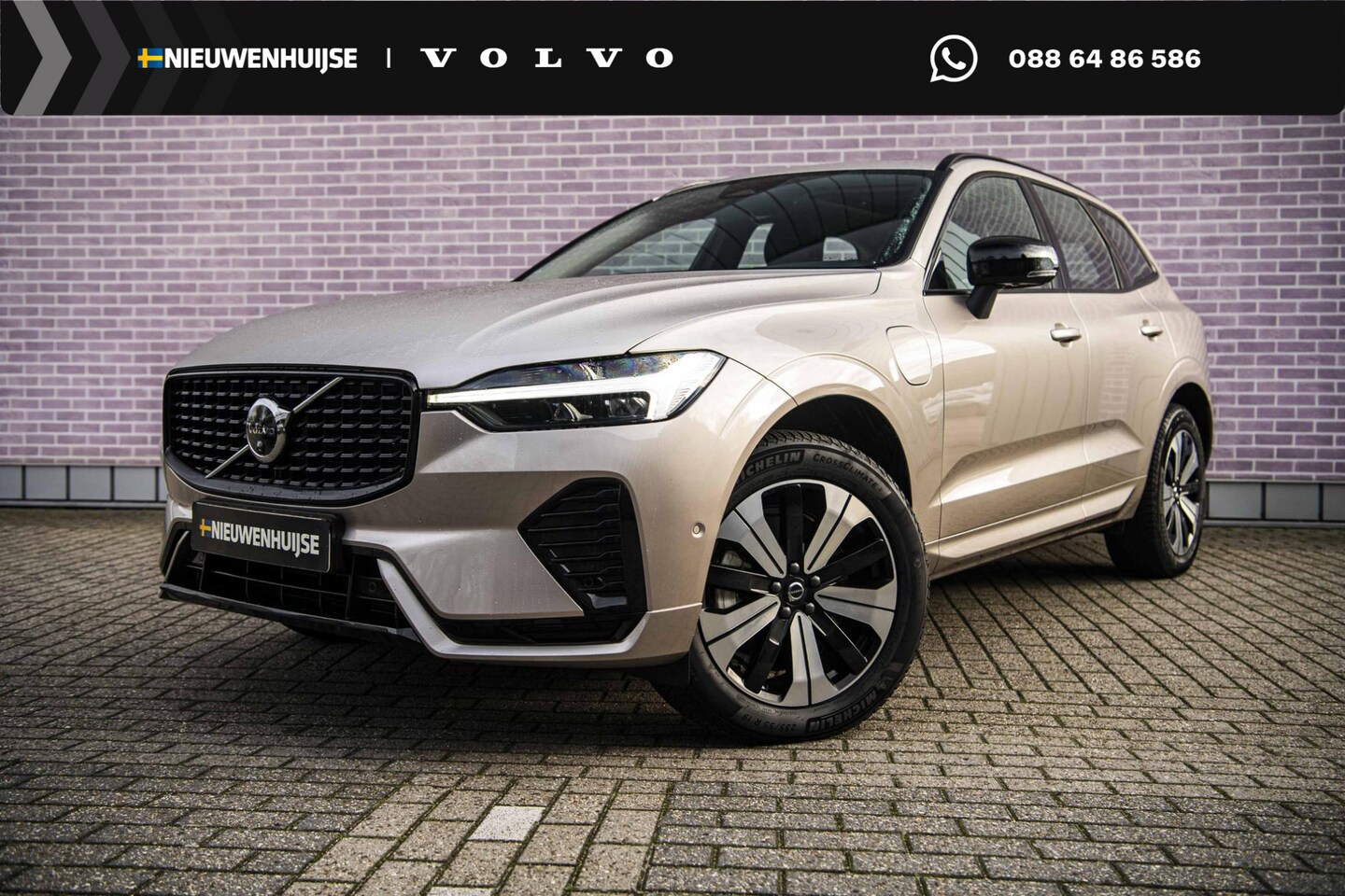 Volvo XC60 - 2.0 T6 Plug-in hybrid AWD Plus Dark | Adaptieve Cruise Control | Panoramadak | Elektrisch - AutoWereld.nl