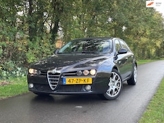 Alfa Romeo 159 Sportwagon - 1.9 JTD Impression | Cruise + Airco Nu € 1.975,