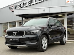 Volvo XC40 - 1.5 T3 Momentum