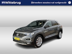 Volkswagen T-Roc - 1.5 TSI Sport / Camera / Full Led / Stoelverwarming / Adaptive cruise