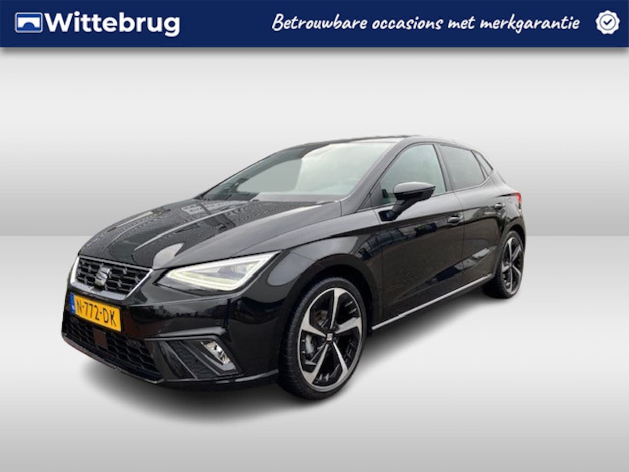 SEAT Ibiza - 1.0 EcoTSI FR Business Intense / 18" LMV / LED Koplampen / Navi / Camera / Virtual Cockpit - AutoWereld.nl