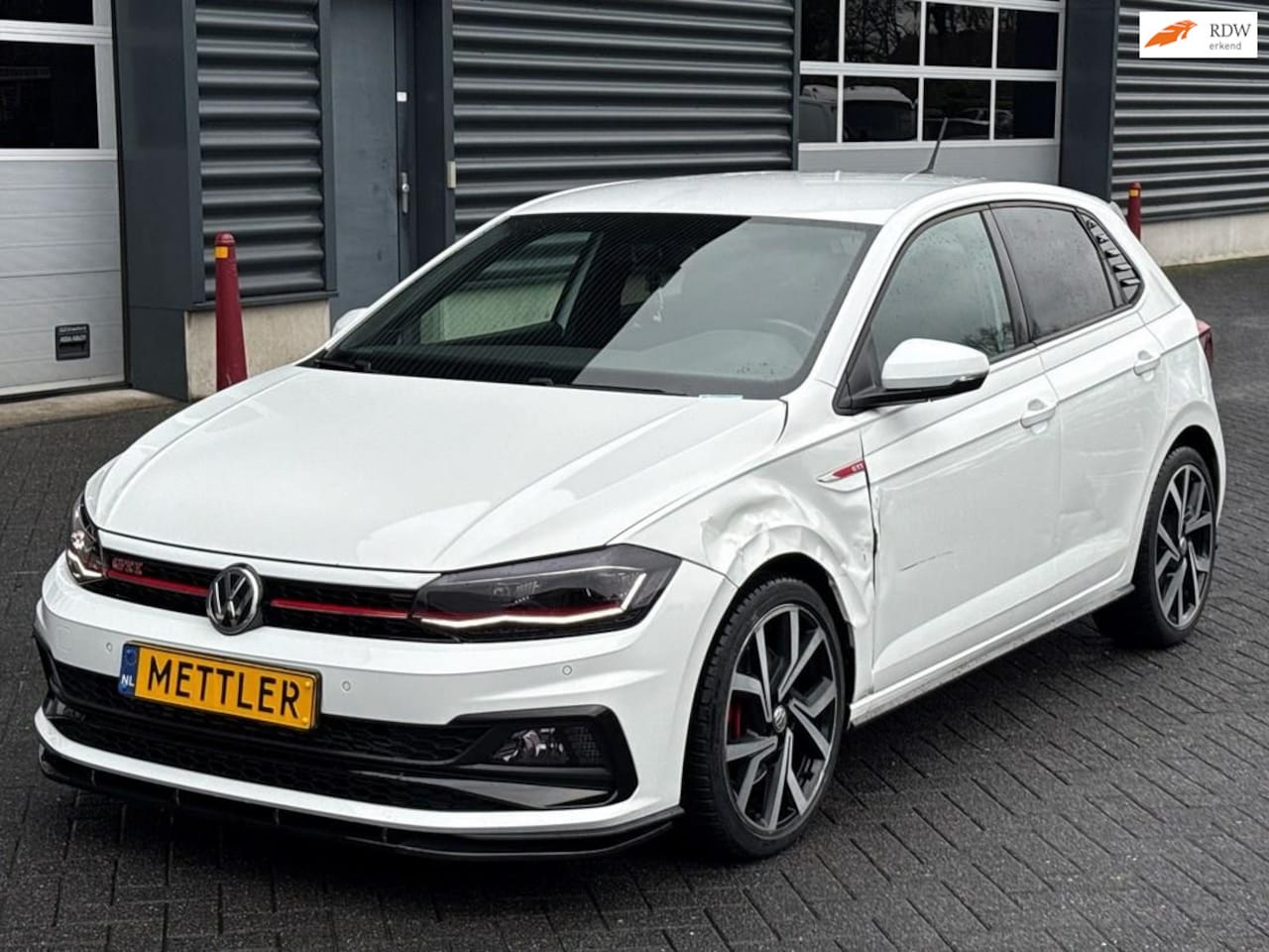 Volkswagen Polo - 2.0 TSI GTI 2.0 TSI GTI, navigatie, camera - AutoWereld.nl