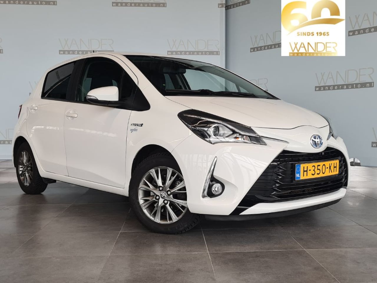 Toyota Yaris - 1.5 Hybrid Active 1.5 hybrid Active - AutoWereld.nl