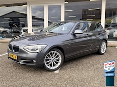 BMW 1-serie - 118i 170pk Business Sport | Xenon | Navi Prof | Bluetooth | Sportstoelen | Cruise Control