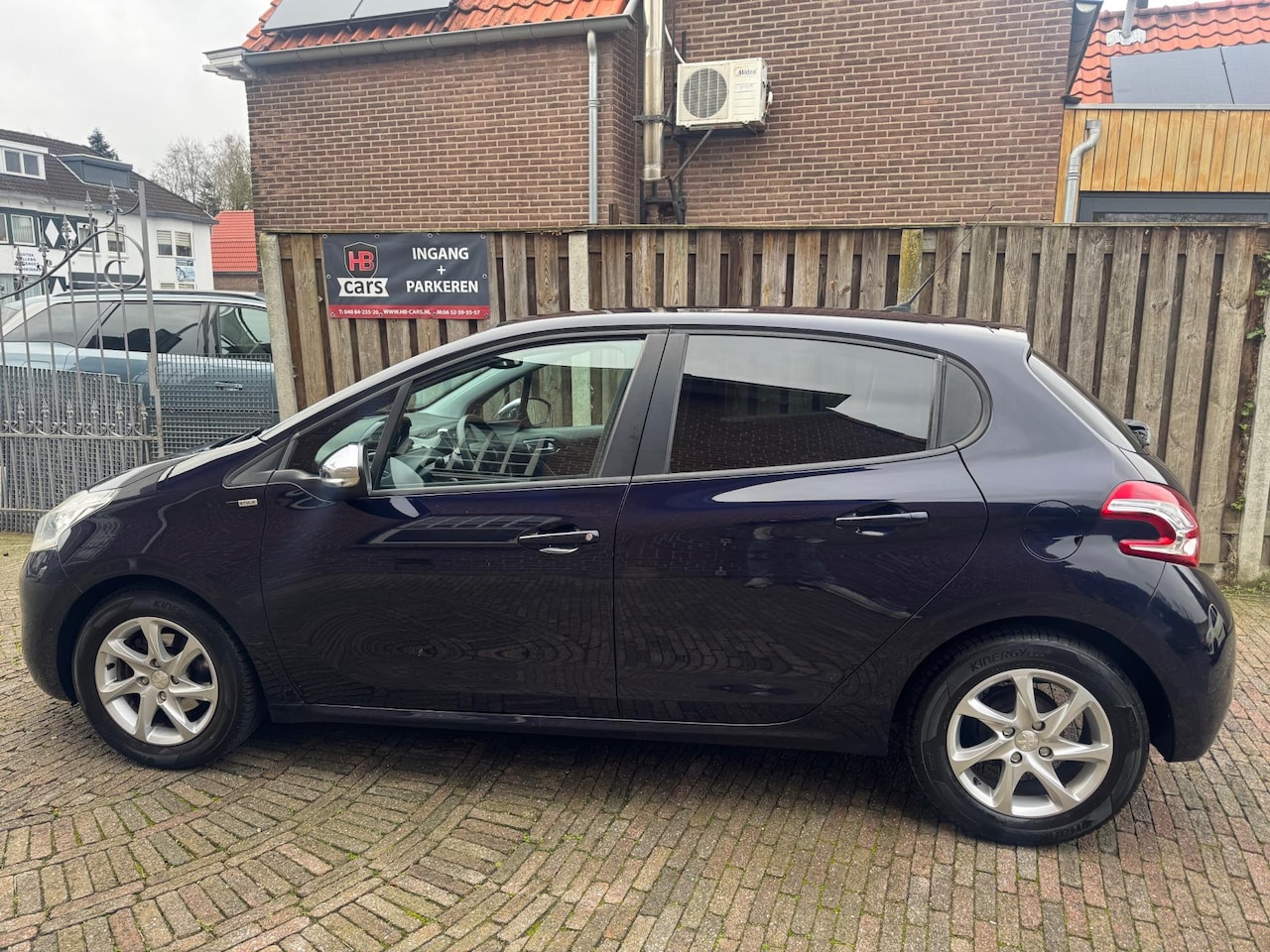 Peugeot 208 - 1.2 Vti Style 1.2 VTi Style - AutoWereld.nl