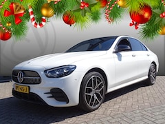 Mercedes-Benz E-klasse - 300 e 4MATIC AMG Line AUTOMAAT| SPORT INTERIEUR| NAVIGATIE| 360-CAMERA| DODE-HOEK| MULTIME