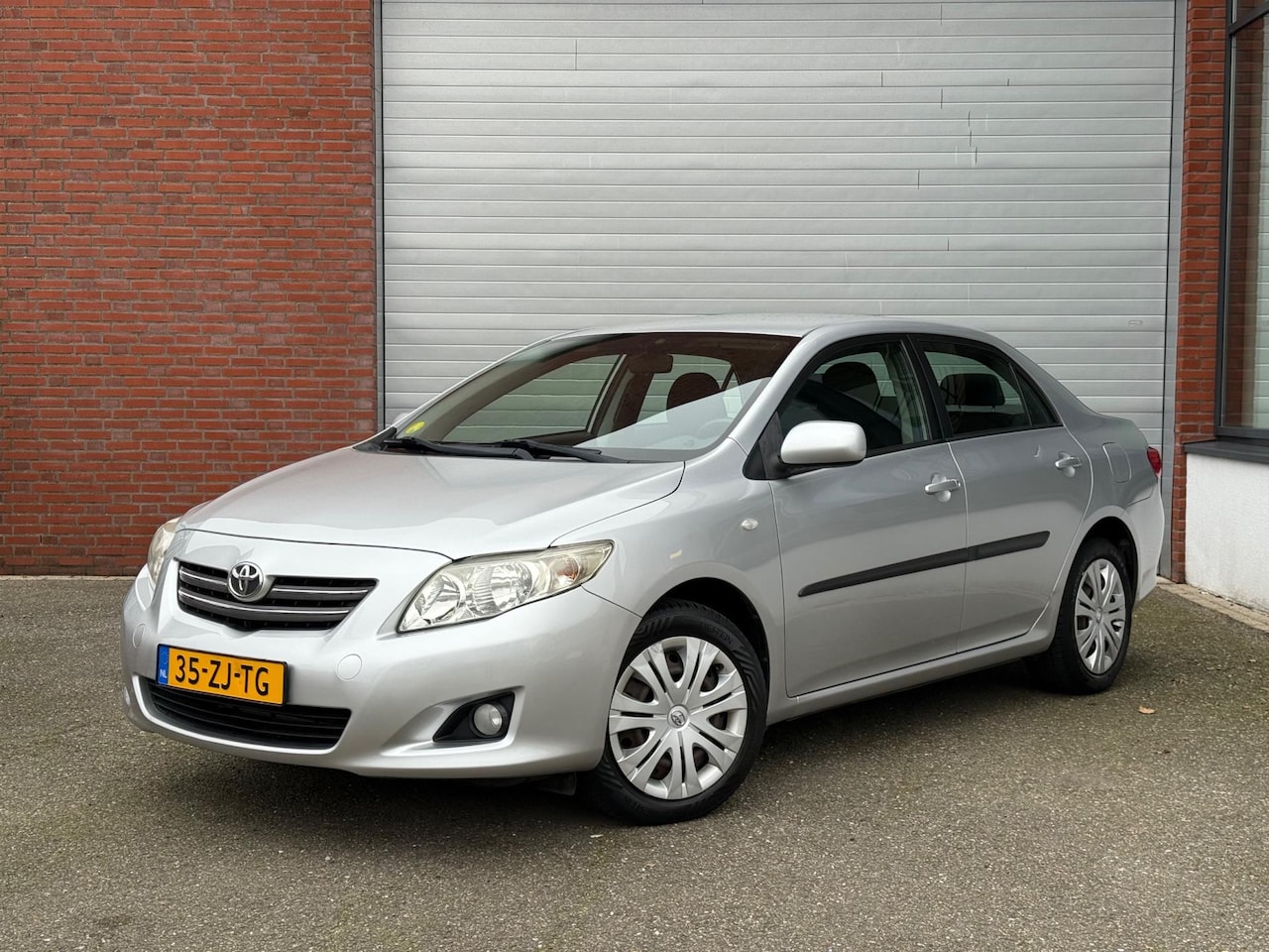 Toyota Corolla - 1.6-16V Sol | NAVI | NEW APK | NAP | AIRCO - AutoWereld.nl