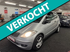 Mercedes-Benz A-klasse - 150 Classic. Cruise control, airco, hoge instap en meer