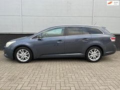 Toyota Avensis Wagon - 1.8 VVTi Automaat - clima - isofix - camera - cruise control - lm velgen - NAP