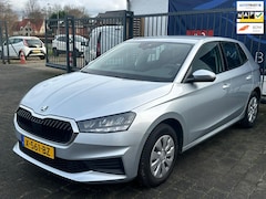 Skoda Fabia - 1.0 TSI Ambition / APPLE CARPLAY / CRUISE CONTROL / AIRCO / NAP