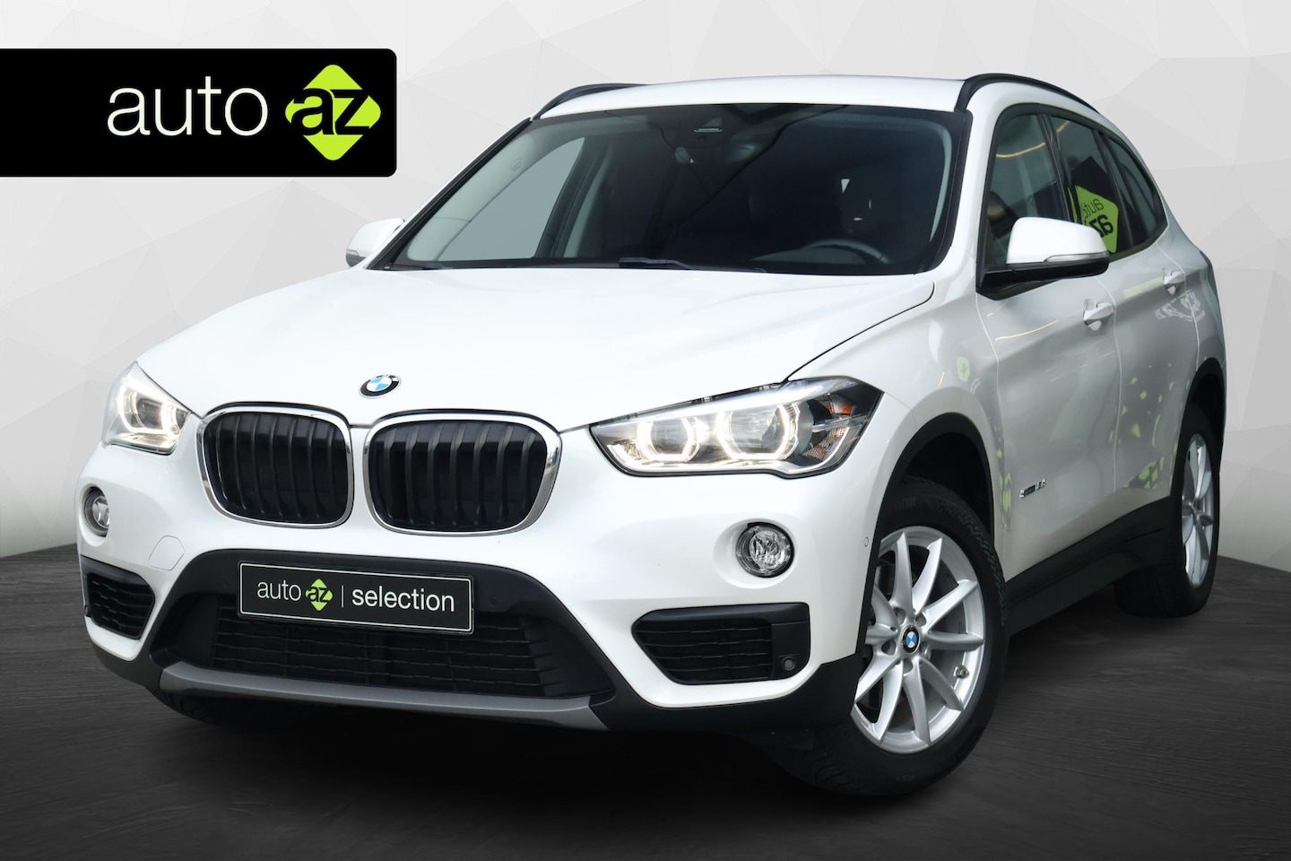BMW X1 - sDrive18d Executive - AutoWereld.nl