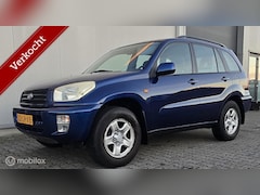Toyota RAV4 - 2.0-16V VVT-i Luna