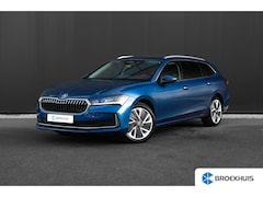 Skoda Superb Combi - 1.5 TSI iV First Edition | Adapt. Cruise | Camera | Carplay | Stoelverwarming voor + achte