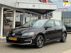 Volkswagen Golf - 1.4 TSI GTE | Navigatie | Leder