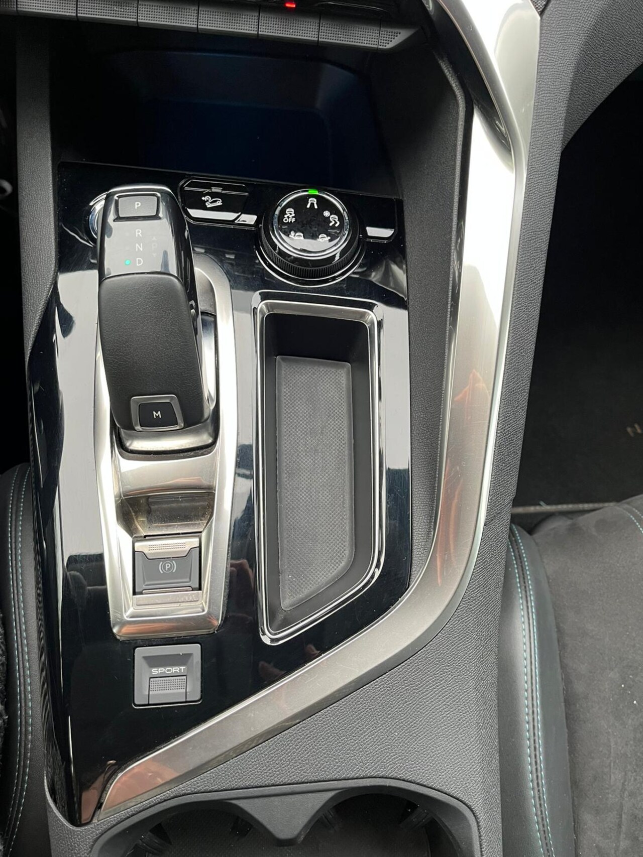 Peugeot 3008 - 1.2 PureTech Crossway Avantage