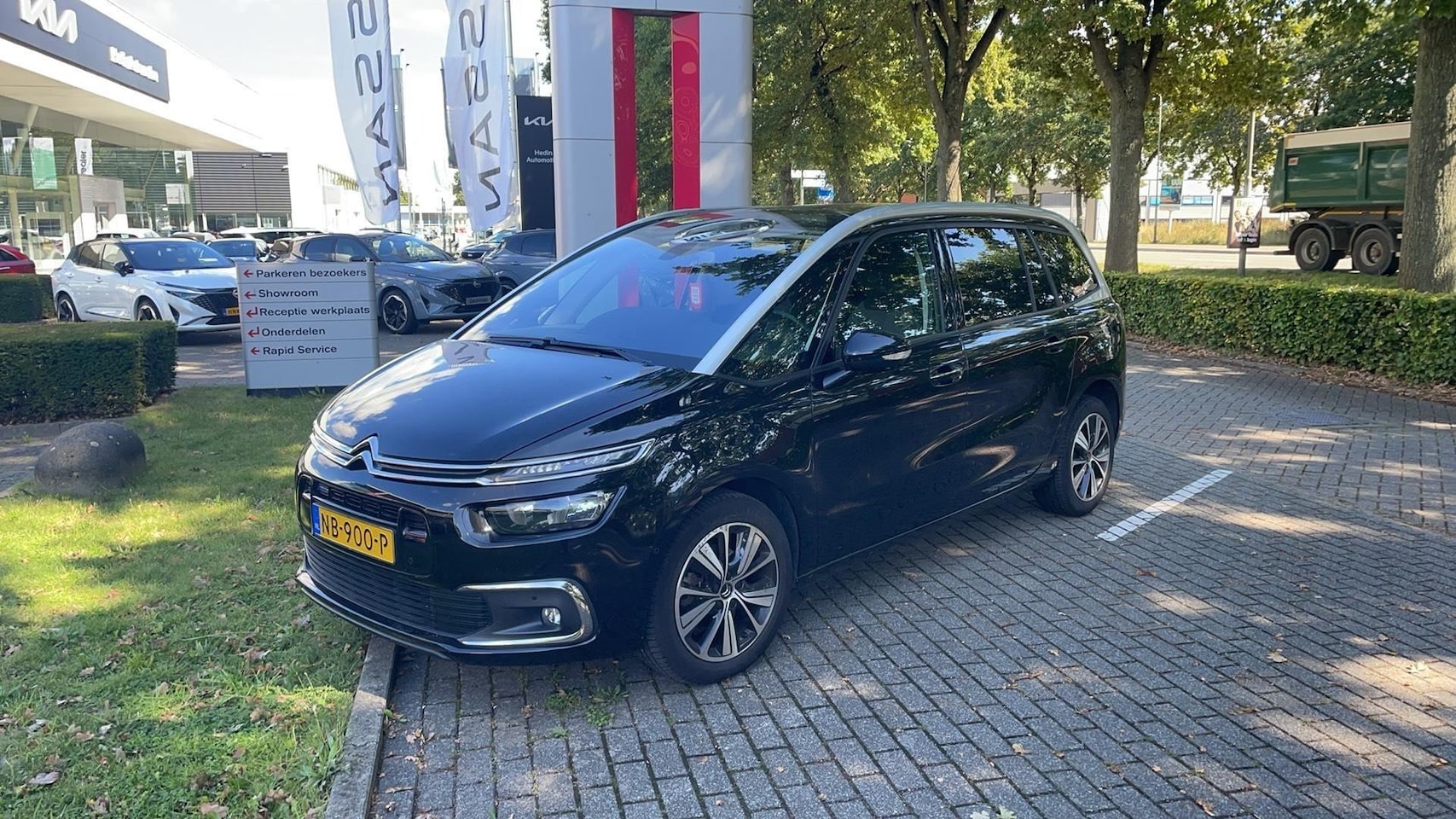 Citroën Grand C4 Picasso - 1.2 PureTech Feel | 7 pers | Navigatie | Riem reeds vervangen | DLR onderhouden - AutoWereld.nl