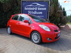 Toyota Yaris - 1.3 VVTi Comfort AIRCO, LM velgen , 5 Deurs, enz