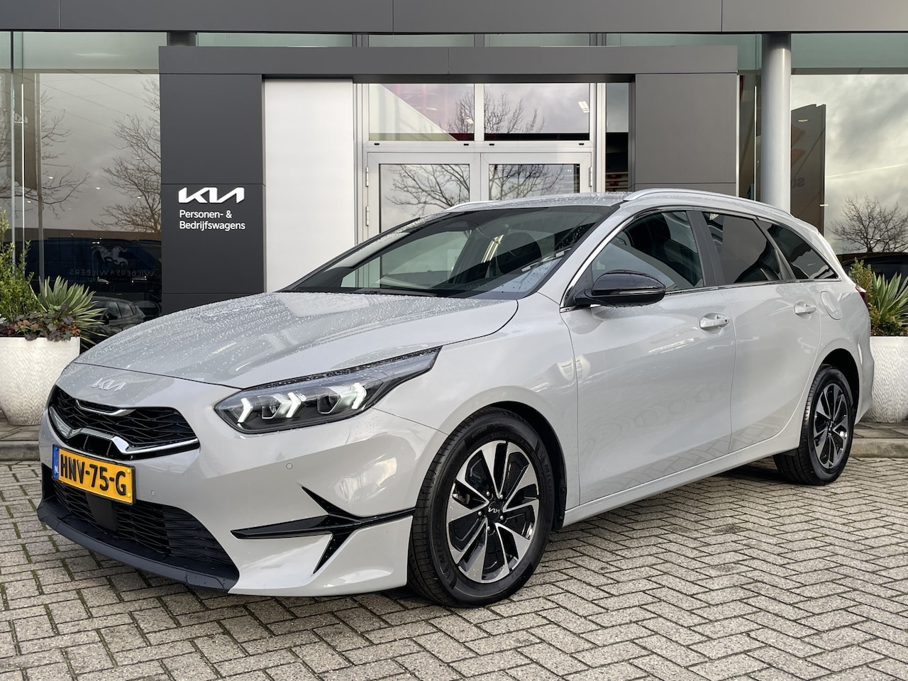 Kia Cee'd Sportswagon - Ceed 1.0 T-GDi MHEV Design Edition AUTOMAAT  info Roel 0492-588951 - AutoWereld.nl