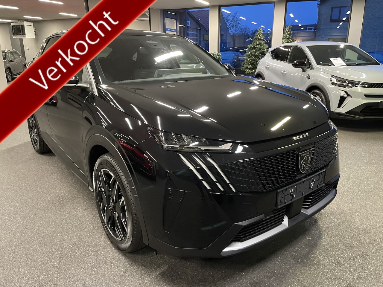 Peugeot 3008 - 1.2 Hybrid 136 Allure NAVIGATIE-DRAADLOZE TELEFOONLADER-MULTIMEDIASCHERM - AutoWereld.nl