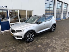 Volvo XC40 - 2.0 T5 AWD R-Design Intro Edition