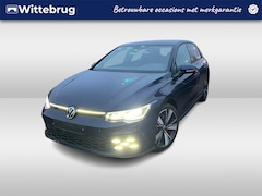 Volkswagen Golf - 1.4 eHybrid 245pk GTE DSG Automaat / Navigatie / LM 18 inch / IQ LED Matrix / Keyless / Pa