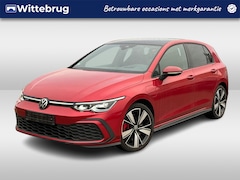 Volkswagen Golf - 1.4 eHybrid 245pk DSG GTE / Panorama dak / Head up display / Standkachel / Camera / Stuur