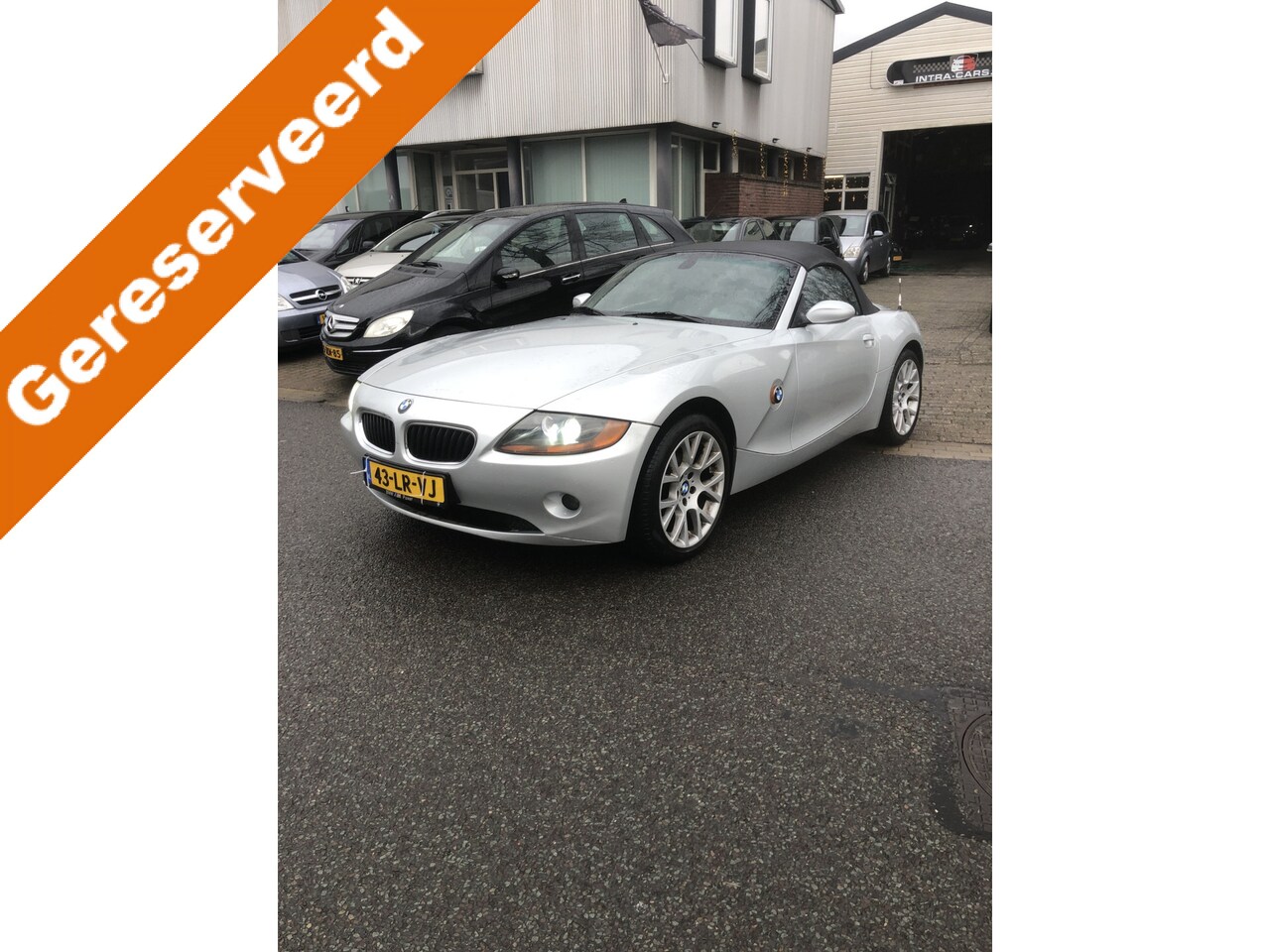 BMW Z4 Roadster - 2.5i S Automaat. auto heeft een paar storingen en apk is verlopen maar rijdt perfect. LET - AutoWereld.nl