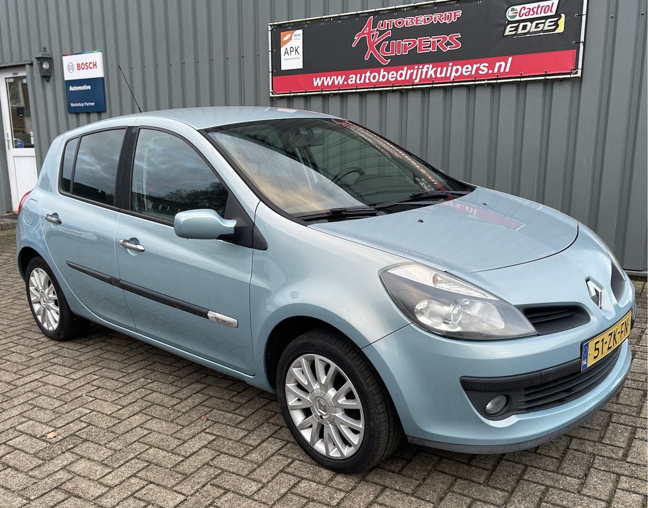 Renault Clio - 1.4-16V Rip Curl Airco.Lm.velgen.Audio.Electr.pakket - AutoWereld.nl