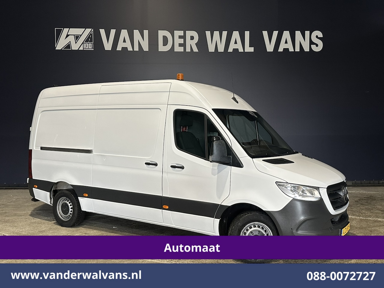 Mercedes-Benz Sprinter - 317 CDI 170pk 9G-Tronic Automaat L2H2 inrichting Euro6 Airco | 3500kg Trekhaak | Apple Car - AutoWereld.nl
