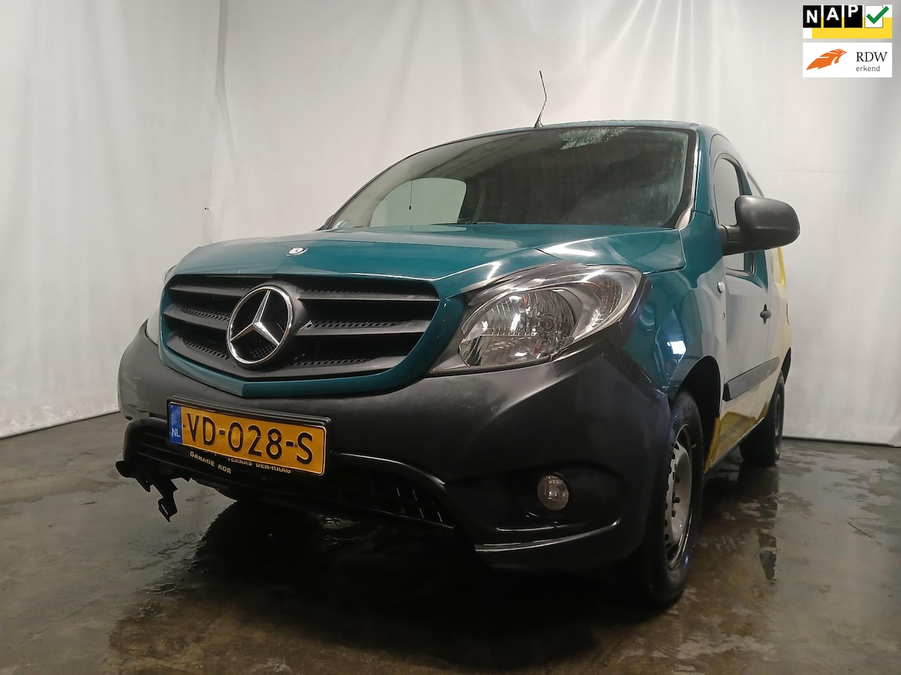 Mercedes-Benz Citan - 108 CDI - Frontschade - Schade - AutoWereld.nl