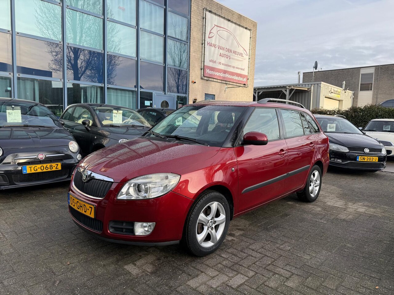 Skoda Fabia Combi - 1.4-16V Sport Airco, TREKHAAK, APK 12/26 - AutoWereld.nl