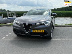 Alfa Romeo Stelvio - 2.0 T AWD First Edition 280 PK 1e eig