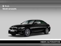 BMW 3-serie - 318i Executive Edition | Achteruitrijcamera | Ambiente verlichting | Elektrisch glazen sch
