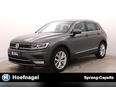 Volkswagen Tiguan - 1.4 TSI ACT Highline | Trekhaak | Adaptive Cruise | Camera | Stoelverw. | CarPlay | Digita
