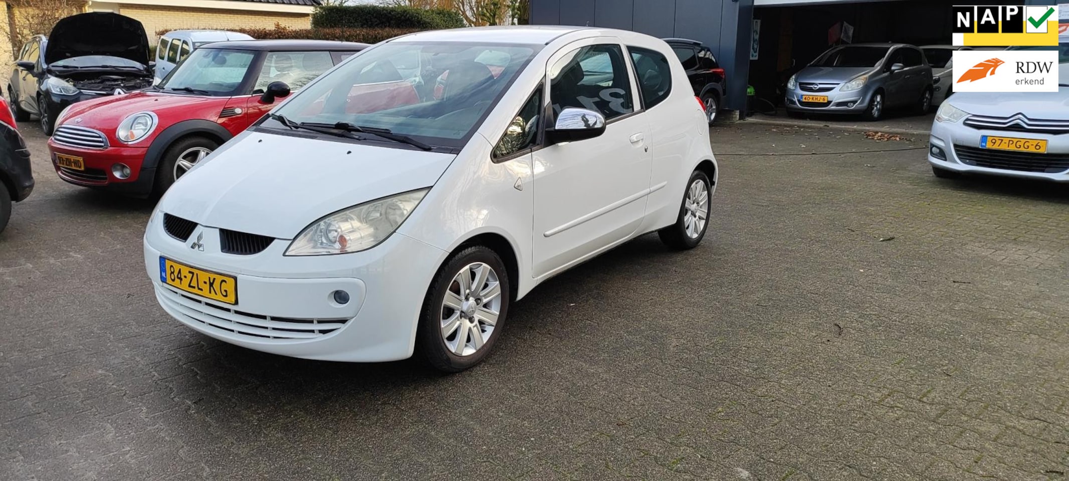 Mitsubishi Colt - 1.1 Incharge+ bj 2008 airco - AutoWereld.nl
