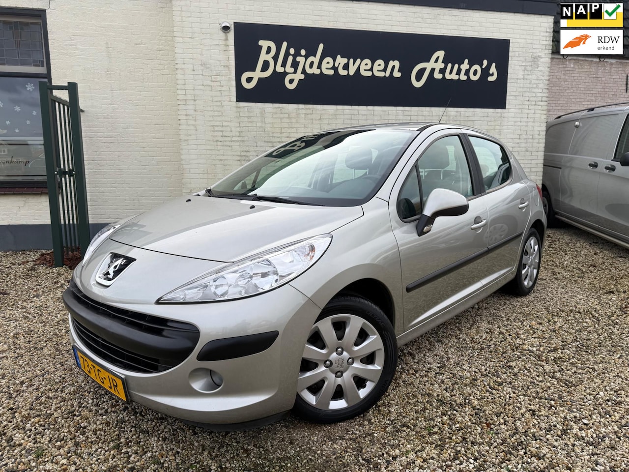 Peugeot 207 - 1.6-16V XT 5Deurs | Clima | Cruise | Trekhaak | APK 07-2027 - AutoWereld.nl