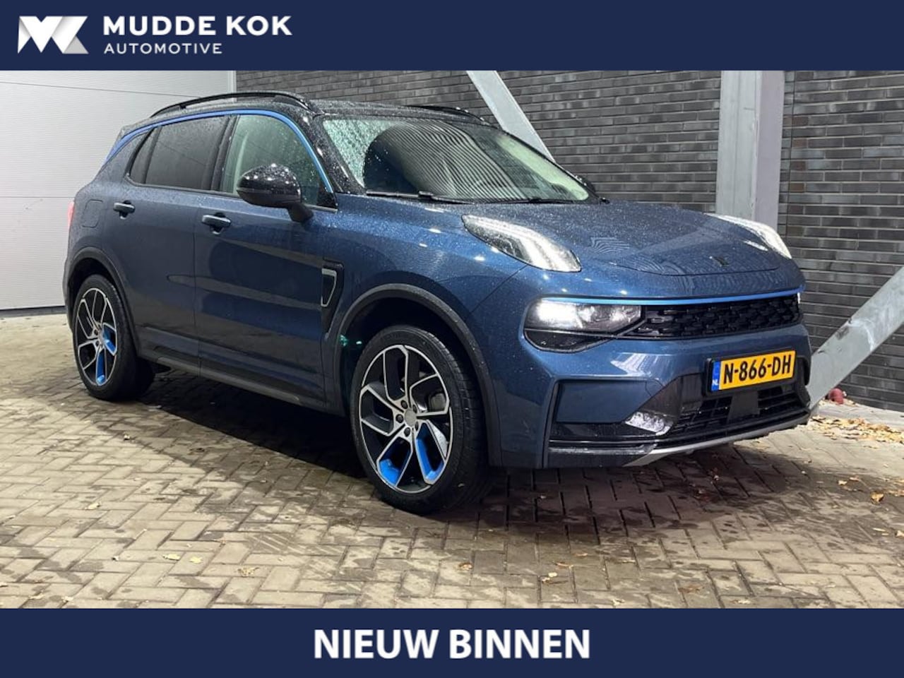 Lynk & Co 01 - 1.5 | Trekhaak | Panoramadak | ACC | 20 Inch | Camera | Stoelverwarming - AutoWereld.nl