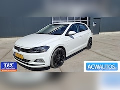 Volkswagen Polo - 1.0 TSI Comfortline Business