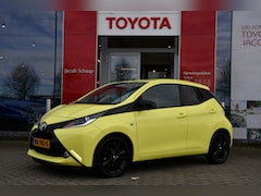 Toyota Aygo - 1.0 VVT-i x-cite 5-deurs 69pk | Airconditioning | Zwarte lichtmetalen velgen | Dealer-onde