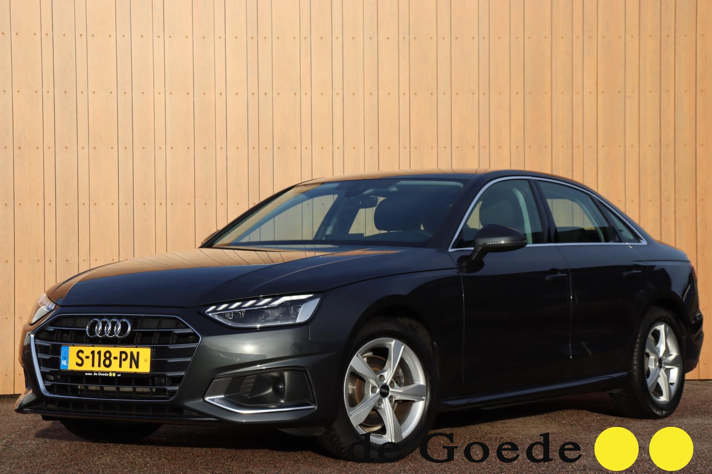 Audi A4 Limousine - 35 TFSI Advanced Edition org.NL - AutoWereld.nl
